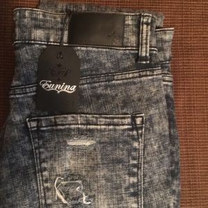 super High waisted Skinny’s